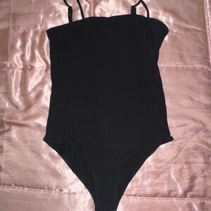 Heart hips black ribbed bodysuit